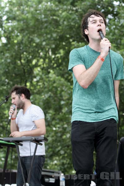 WASHED OUT - 2010-06-06 - PARIS - Parc de la Villette - 